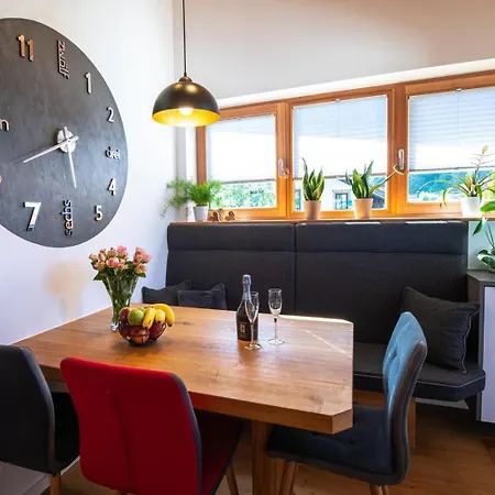 Kirchmair Daire Kirchdorf in Tirol