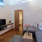 Kirchmair Apartman *